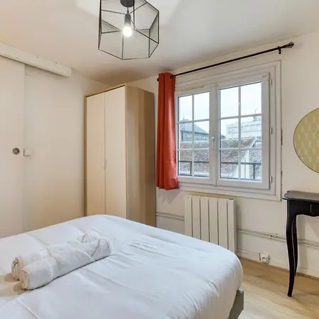 F2 Sur Cour Calme En Centre Appartamento Rouen