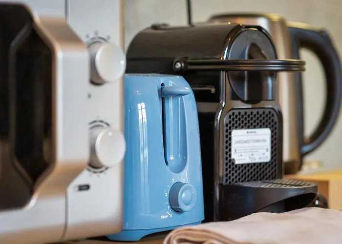 F2 Sur Cour Calme En Centre Apartment *