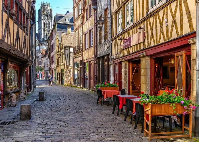 F2 Sur Cour Calme En Centre Apartment Rouen